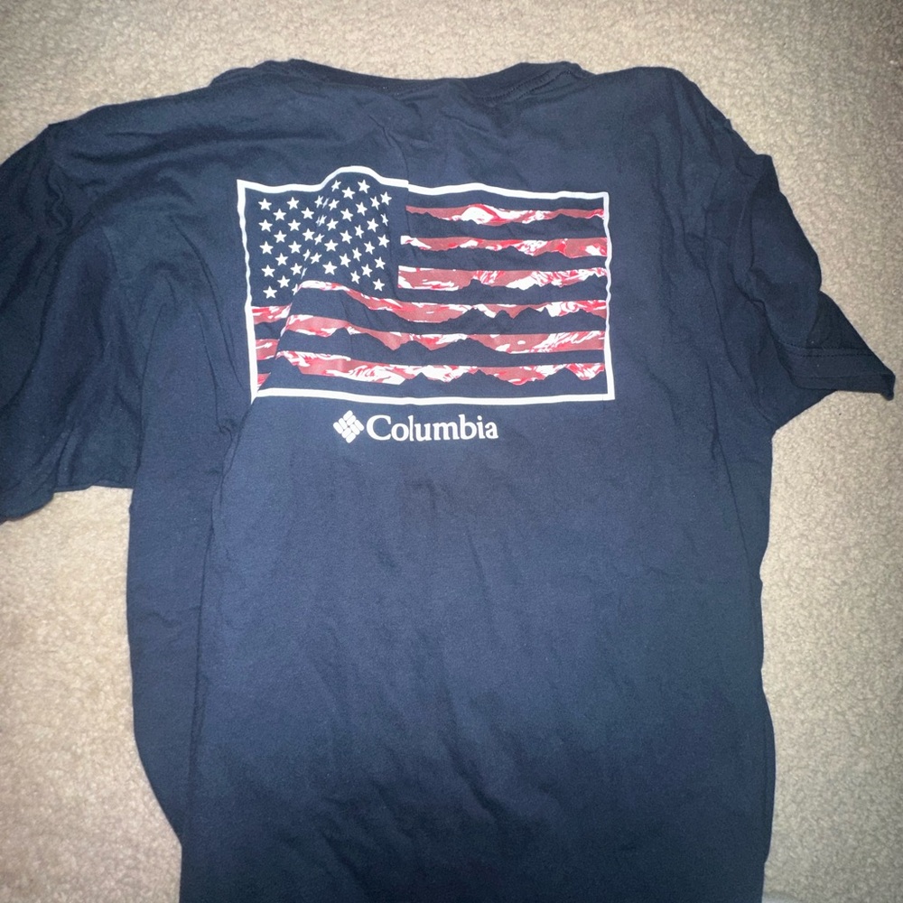 Columbia tee!